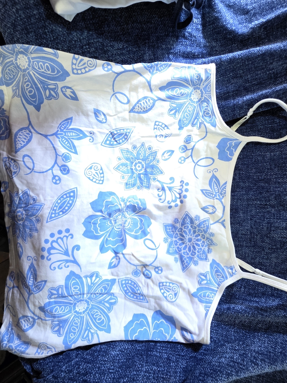 Faded Glory White Camisole with Light Blue Floral Print